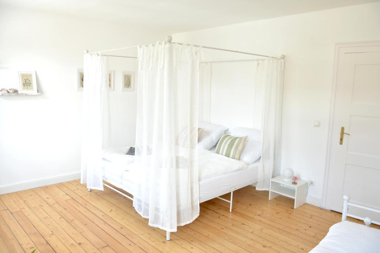 White Midsommar - Stilvolle Wohnung, 3 Schlafzimmer, Wohnzimmer, Kueche Landshut Exterior photo