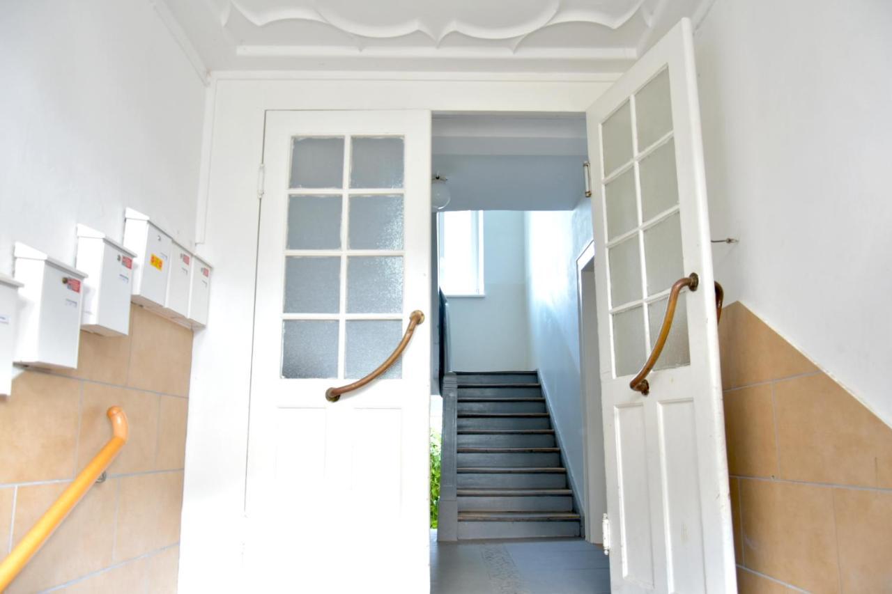White Midsommar - Stilvolle Wohnung, 3 Schlafzimmer, Wohnzimmer, Kueche Landshut Exterior photo