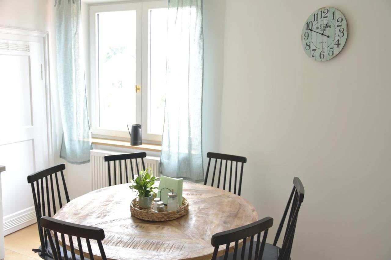 White Midsommar - Stilvolle Wohnung, 3 Schlafzimmer, Wohnzimmer, Kueche Landshut Exterior photo
